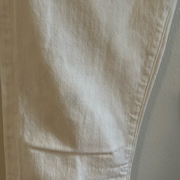 Citizens of Humanity Liya Distressed Denim - Classic High Rise Crop - Picture 8 of 8